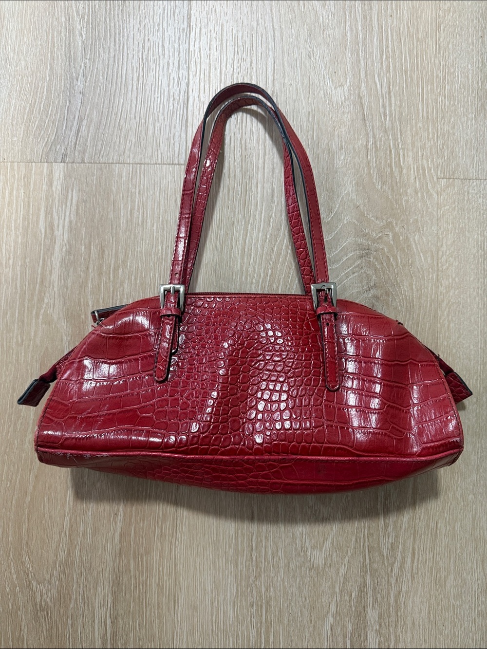 Bisou Bisou Vintage Y2K Red Croc-Embossed Shoulder Bag